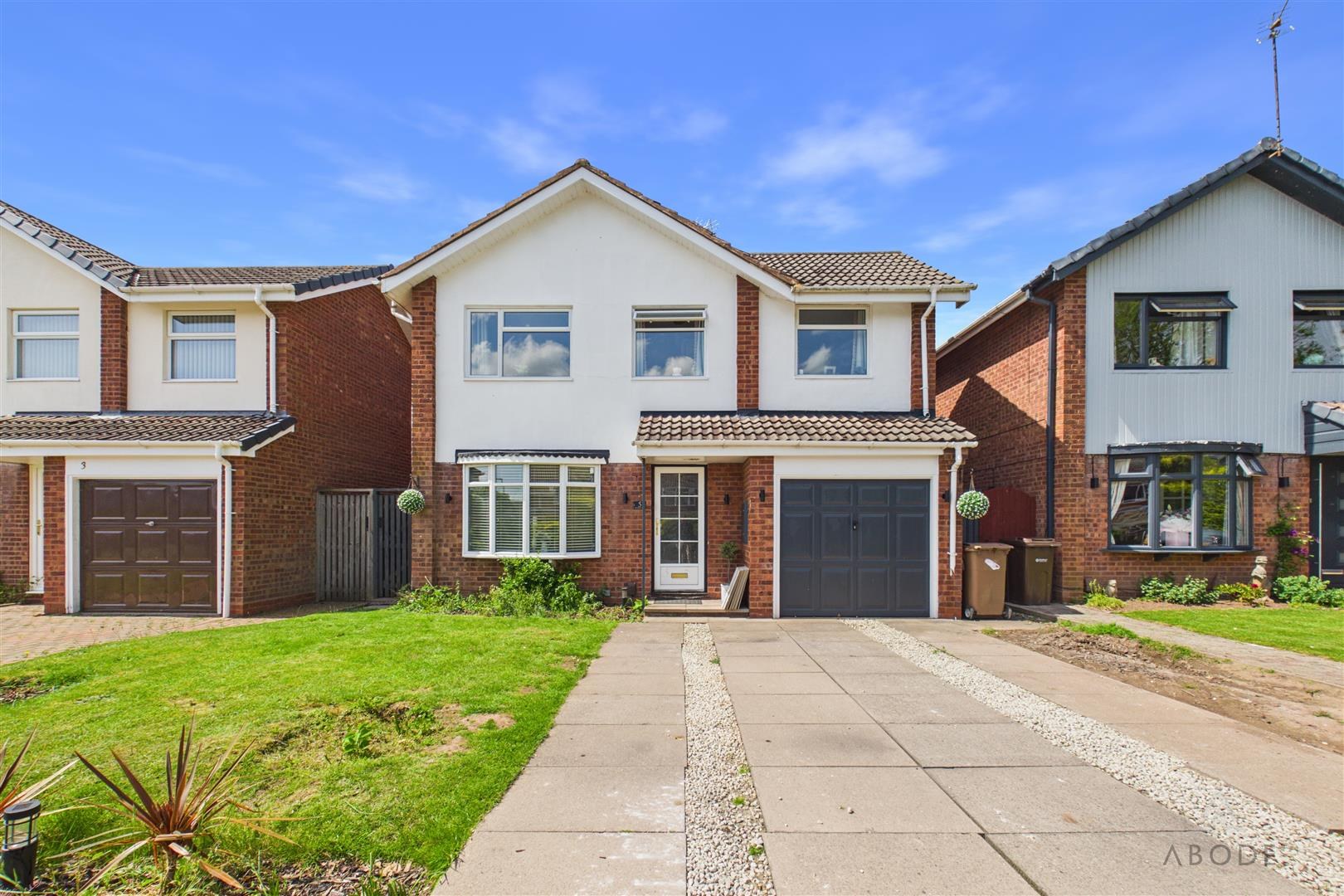 Sparrow Close