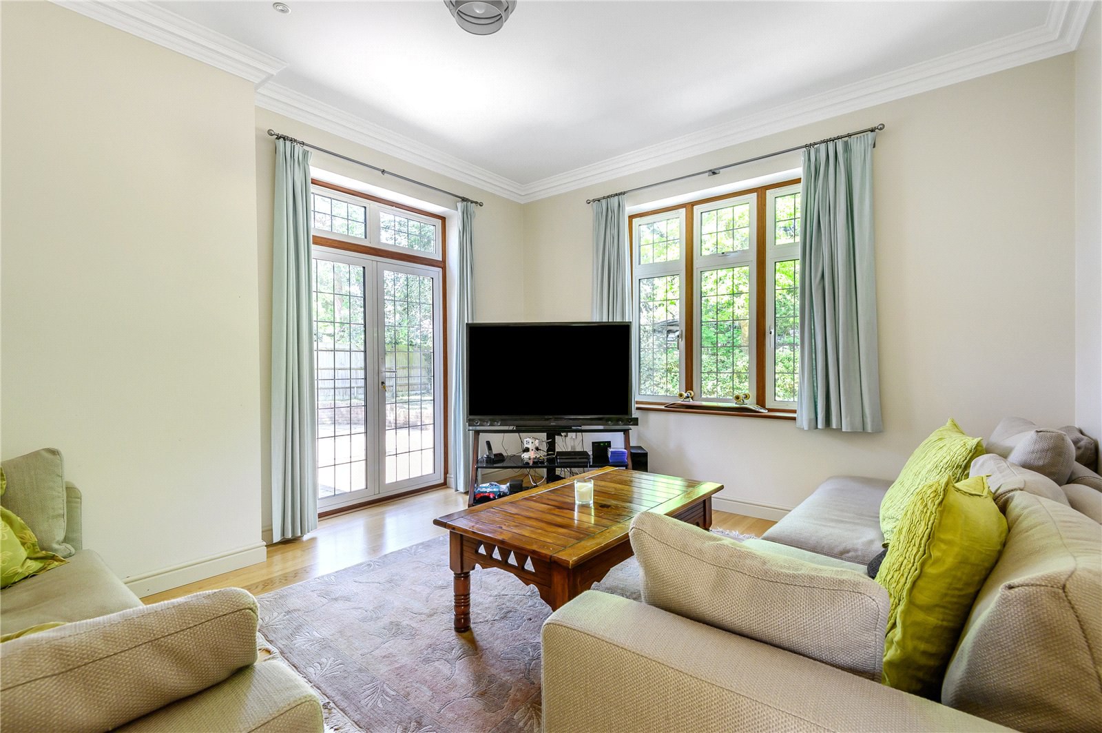 Dene Lane, Lower Bourne, Farnham, Surrey, GU10, photo 12
