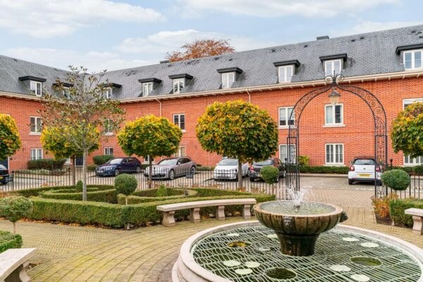 Henmarsh Court