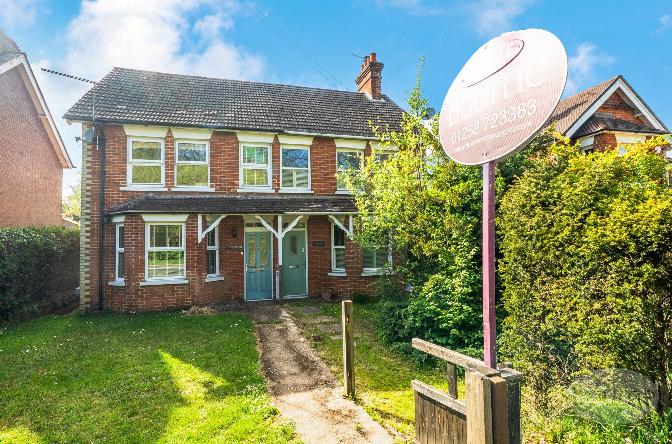 Main Road, Bucks Horn Oak, Farnham, Hampshire, GU10, photo 4