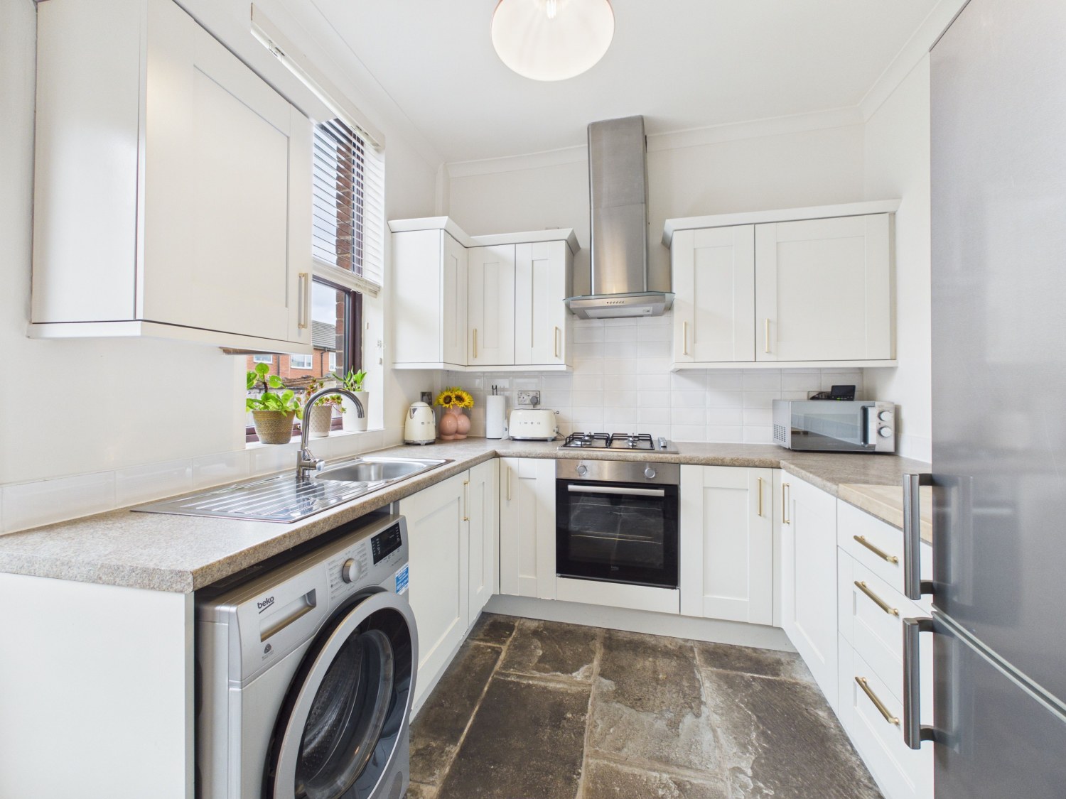 Chapel Street, Tingley, Wakefield, West Yorkshire, WF3, photo 7