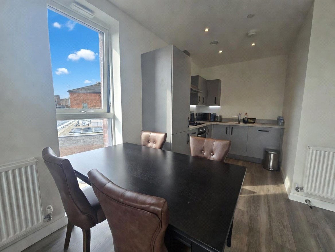 Cranton Avenue, Hayes, Greater London, UB3, photo 5