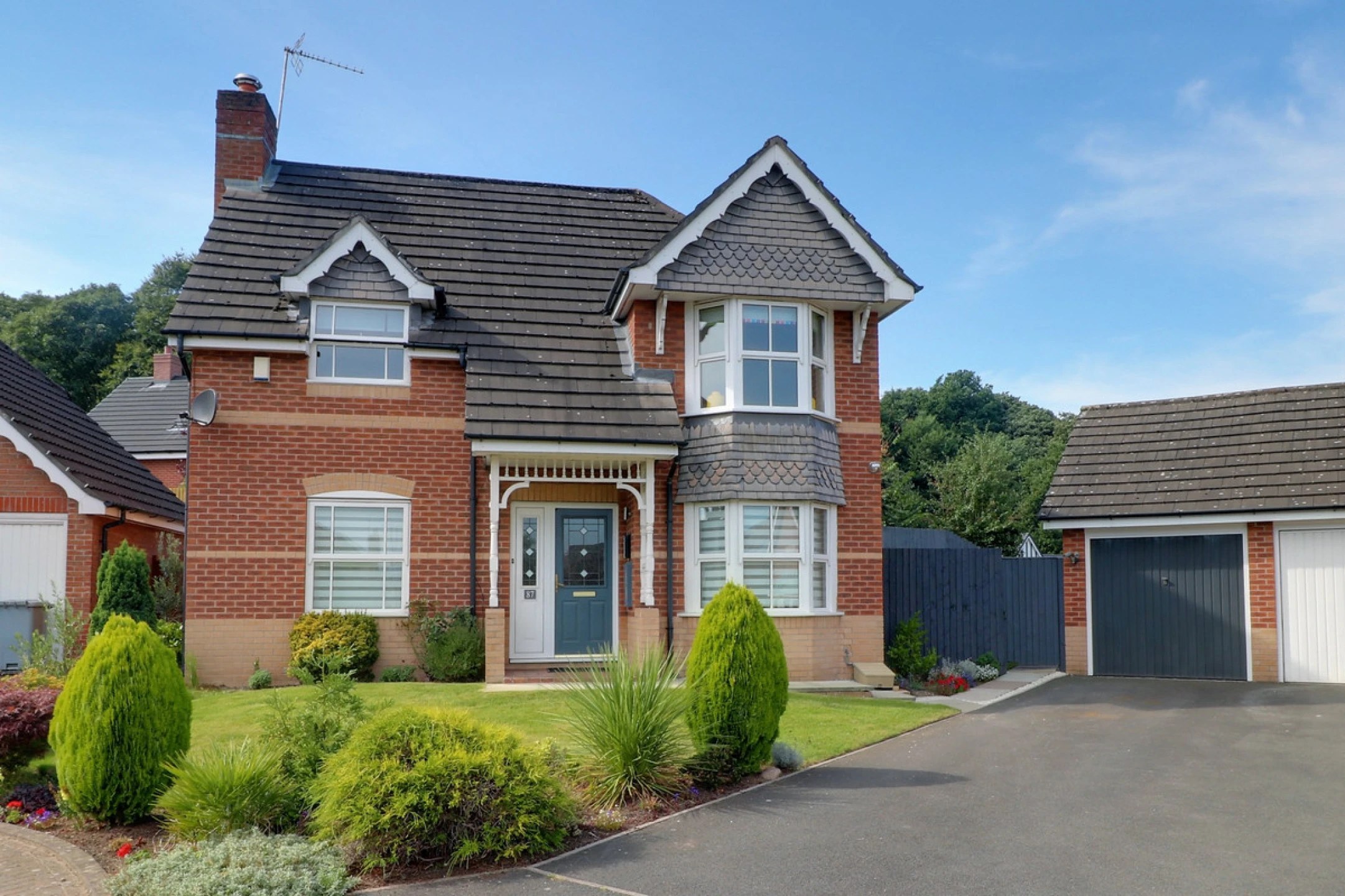 Westholme Close