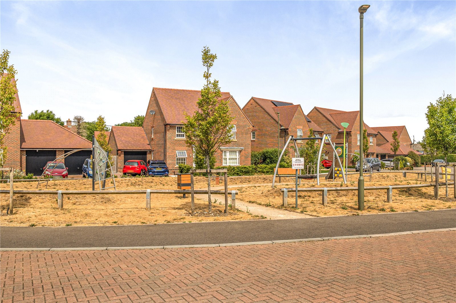 Blackburne Way, Tongham, Farnham, Surrey, GU10, photo 19