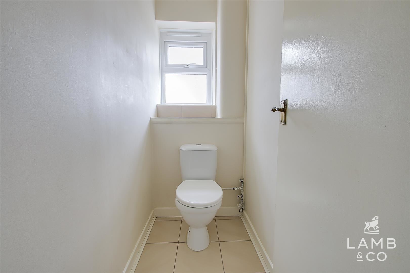 Nayland Drive, Clacton-On-Sea, photo 7