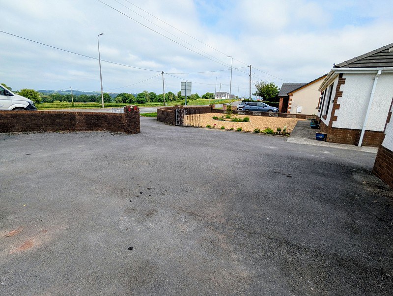 Llanddarog, Carmarthen, Carmarthenshire., photo 22