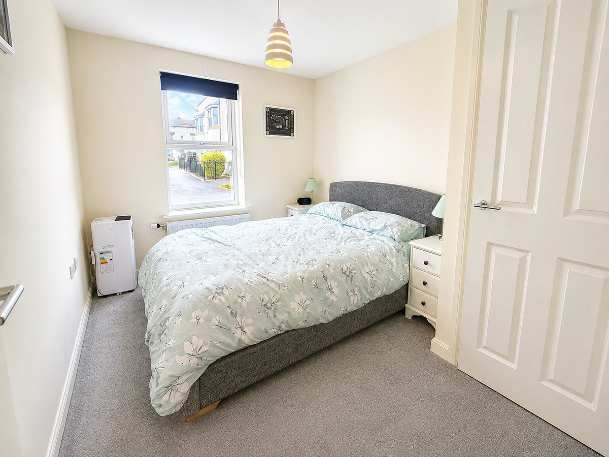 Oak Leaze, Charlton Hayes, BS34, photo 4