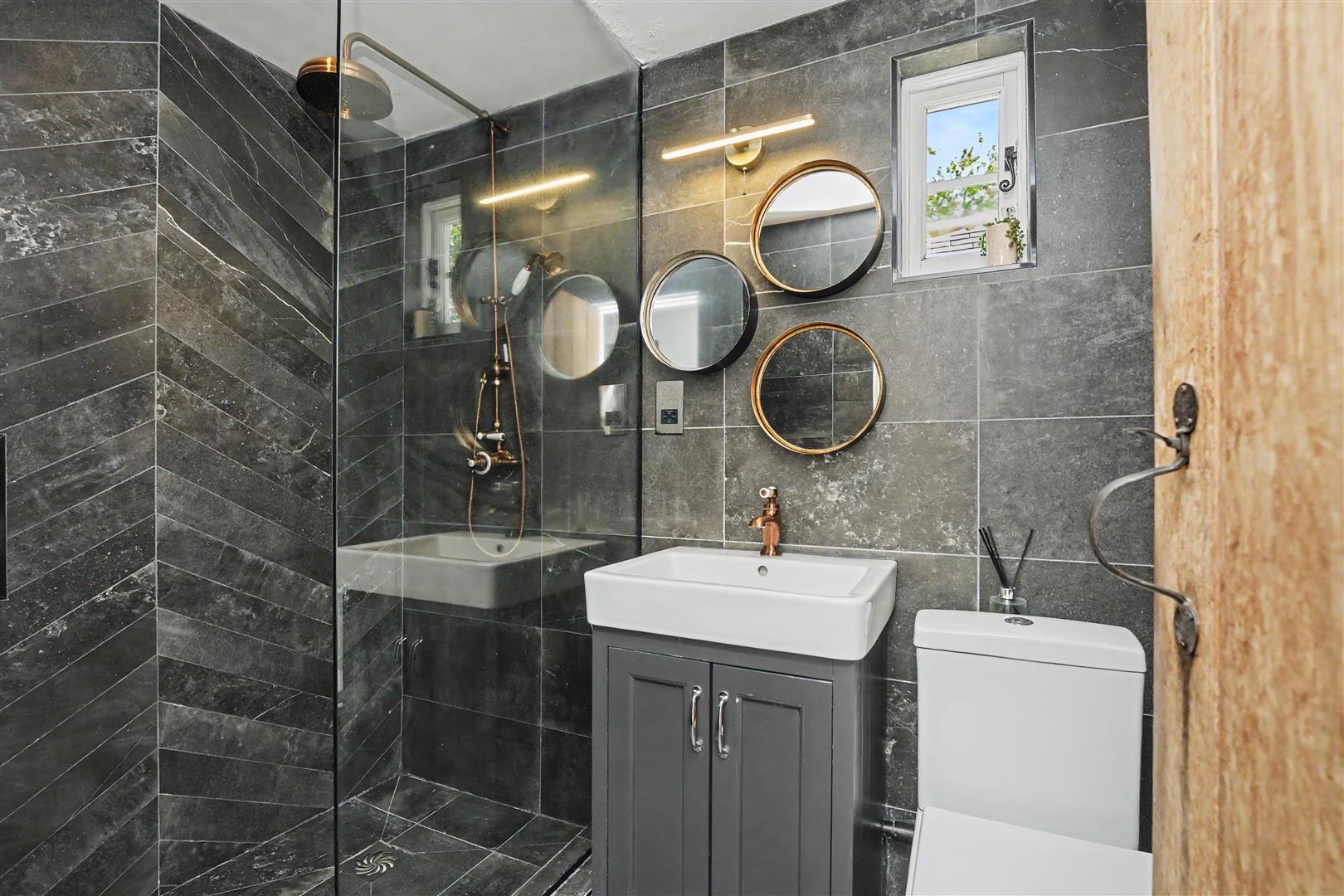 Tindon End, Great Sampford, Saffron Walden, photo 12