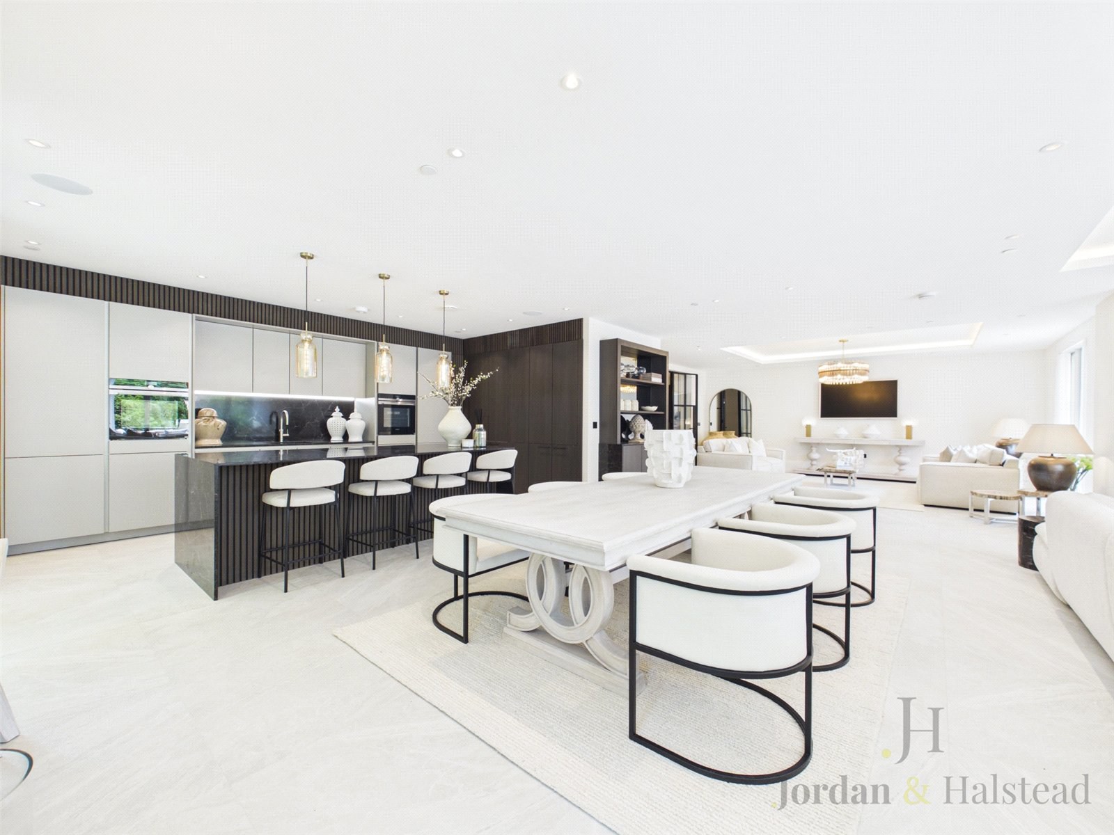 Macclesfield Road, Prestbury, Macclesfield, Cheshire, SK10