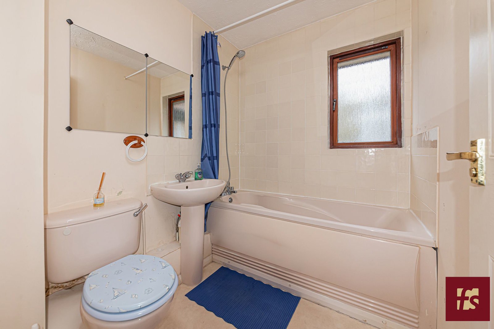 Wentworth Close, Crowthorne, Berkshire RG45 6UL, photo 8