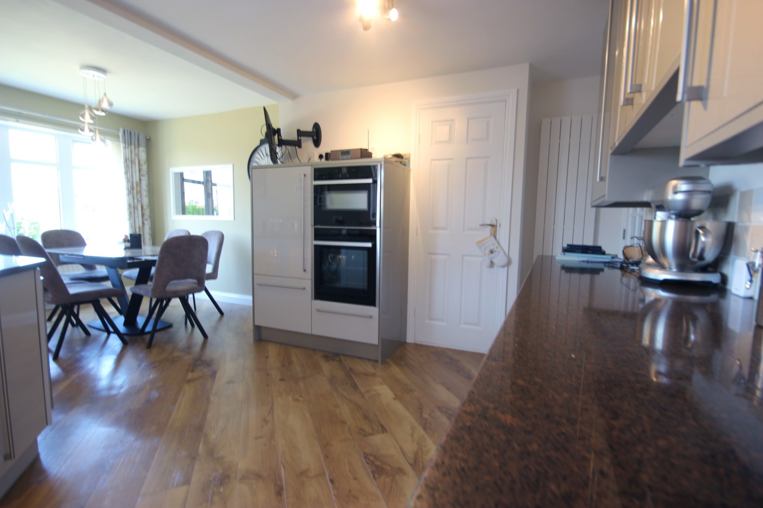 Molesgarth House South Newbald Road, South Newbald, York, photo 10