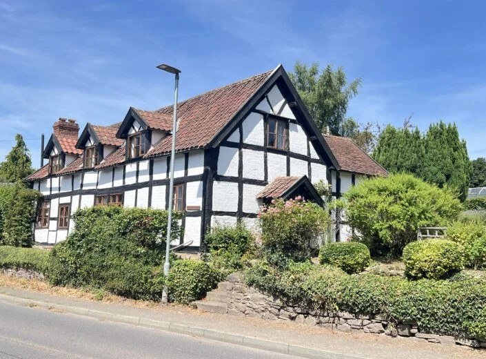 Cross Cottage