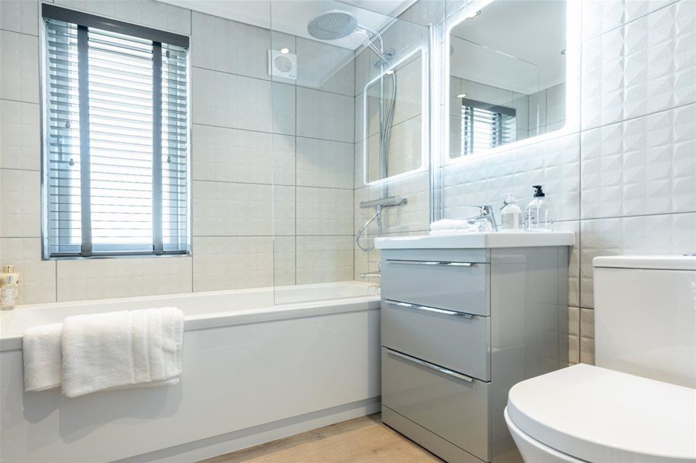 The Grove, Woodside, LU1, photo 17