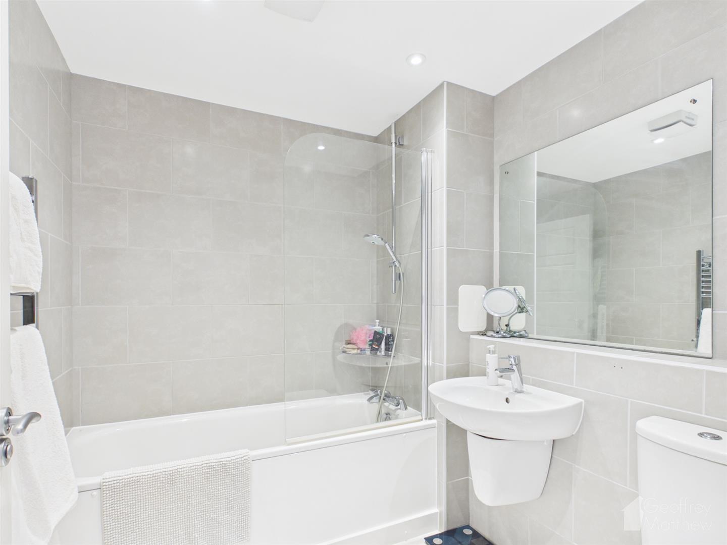 Meyrick Mead, Harlow, photo 6