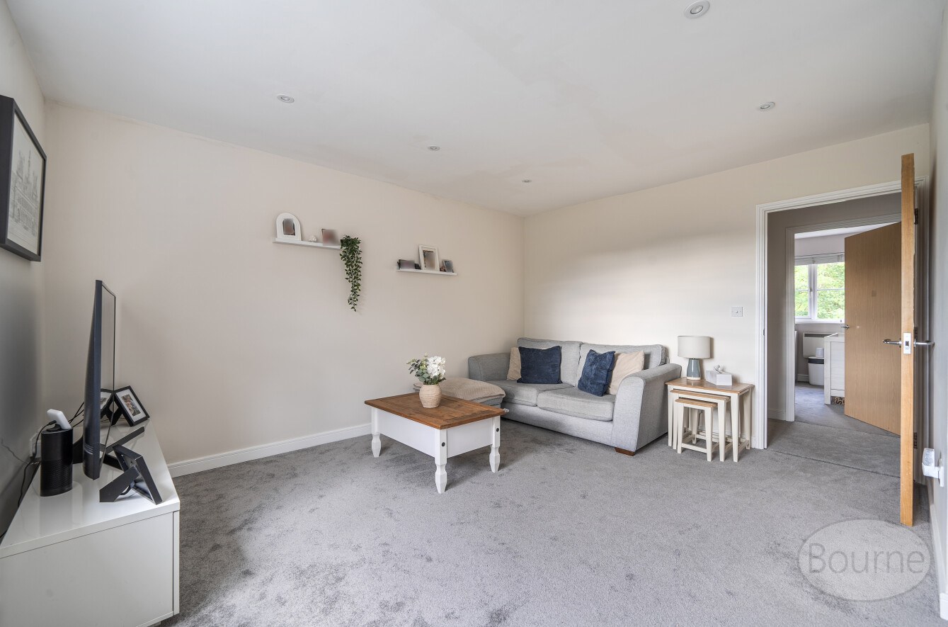 Sherriff Close, Esher, Surrey, KT10, photo 4