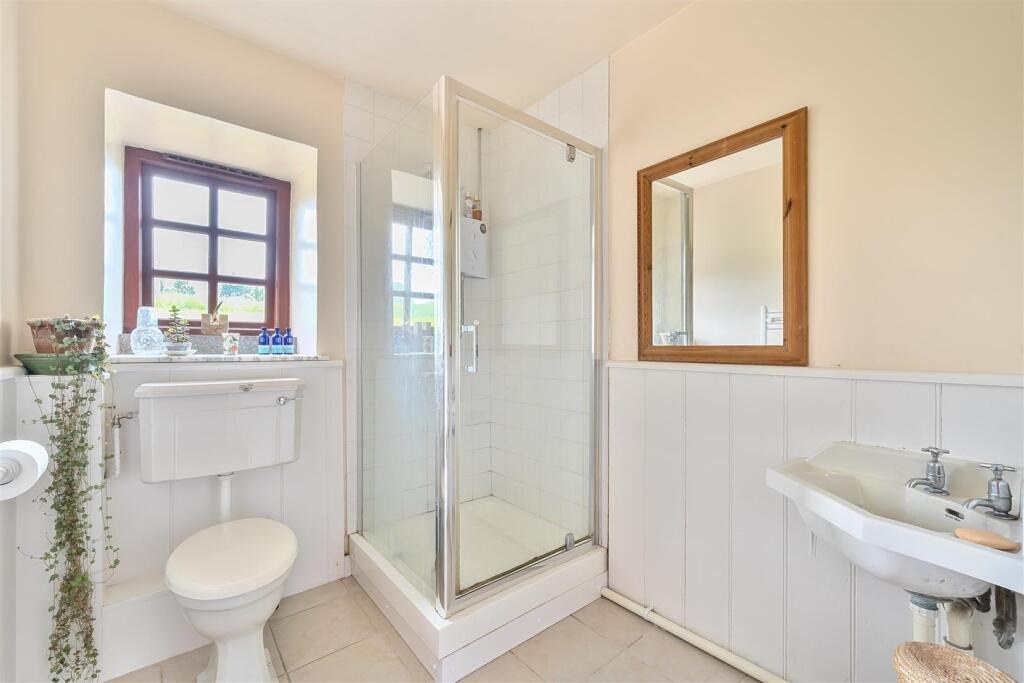 Crowntown, Barn conversion set within generous grounds, photo 28