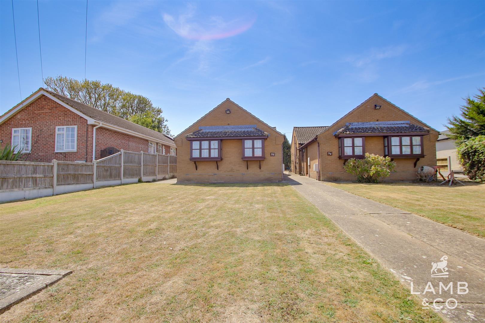 Oakmead Road, St. Osyth, Clacton-On-Sea