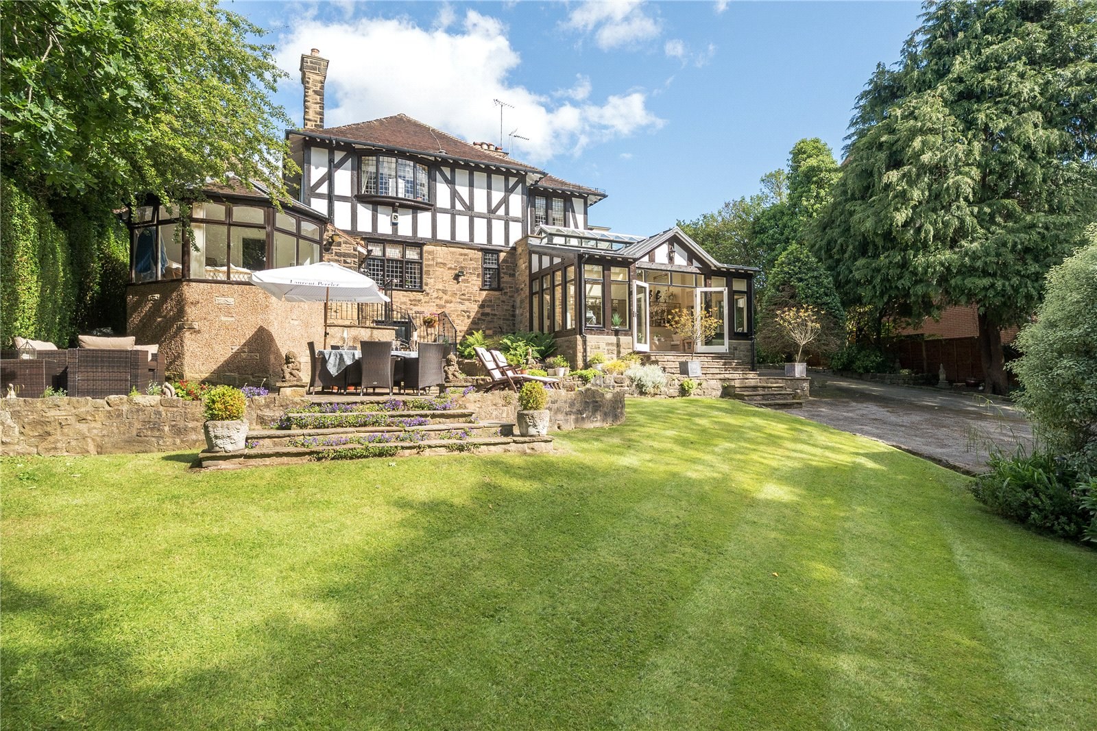 4 bed detached for sale in Foxwood House