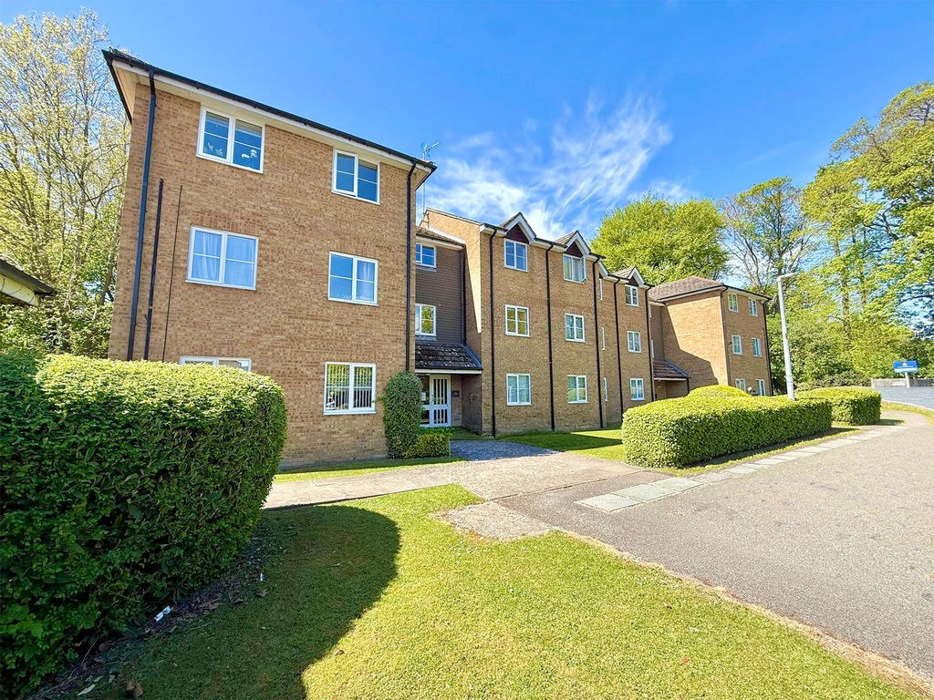 Tennyson AvenueHoughton Regis LU5 5UG