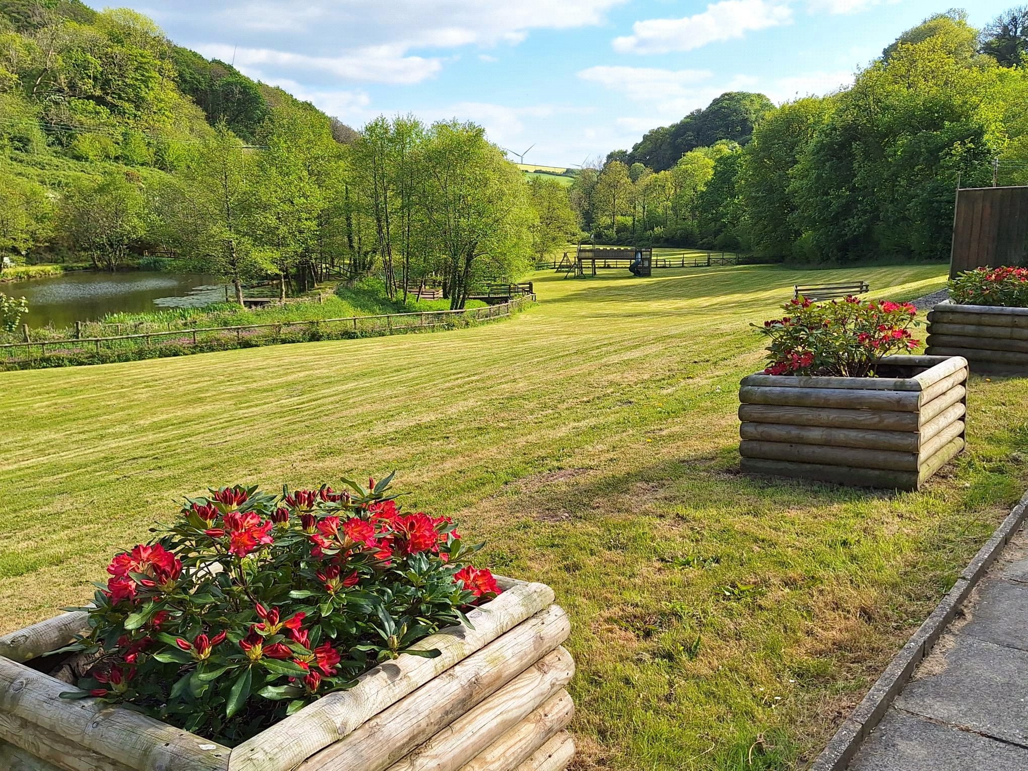 Seven Characterful Cottages & 4.5 Acres, West Down, Devon, EX34, photo 5