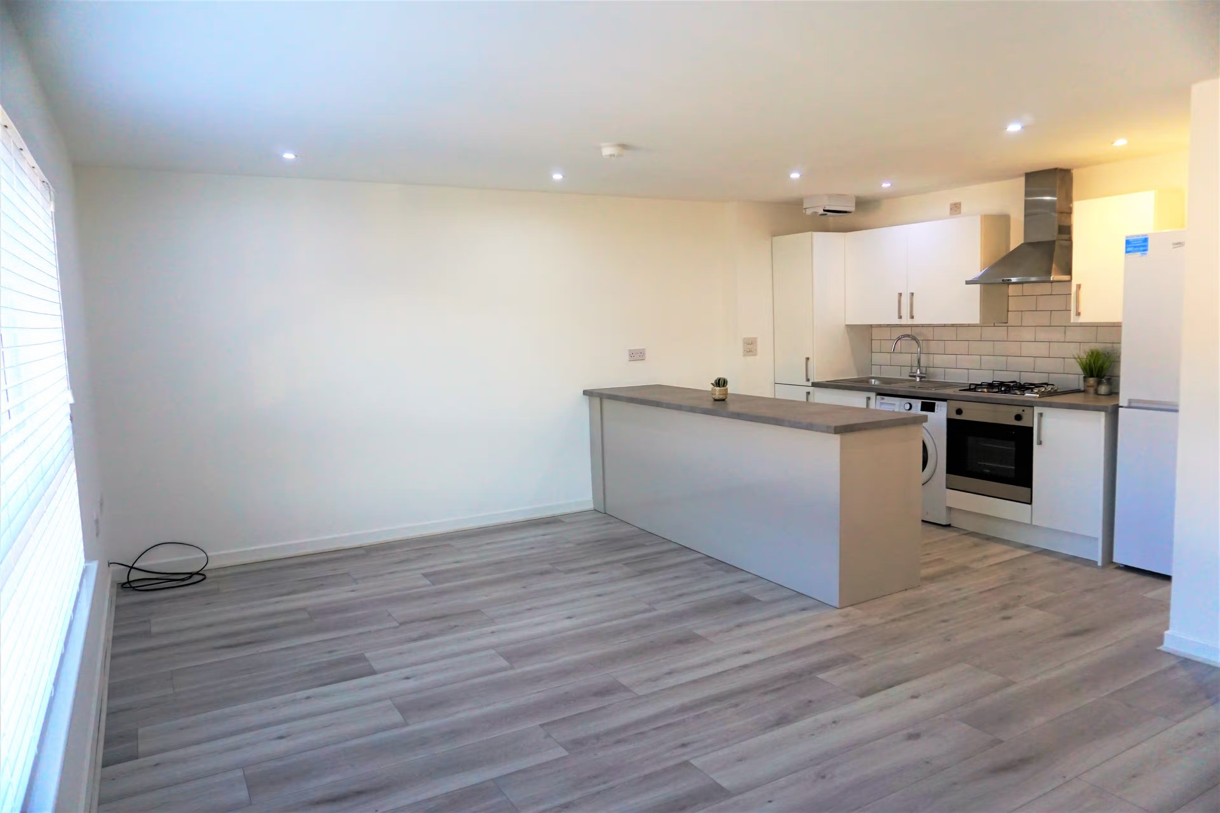 flat50 Paisley Road