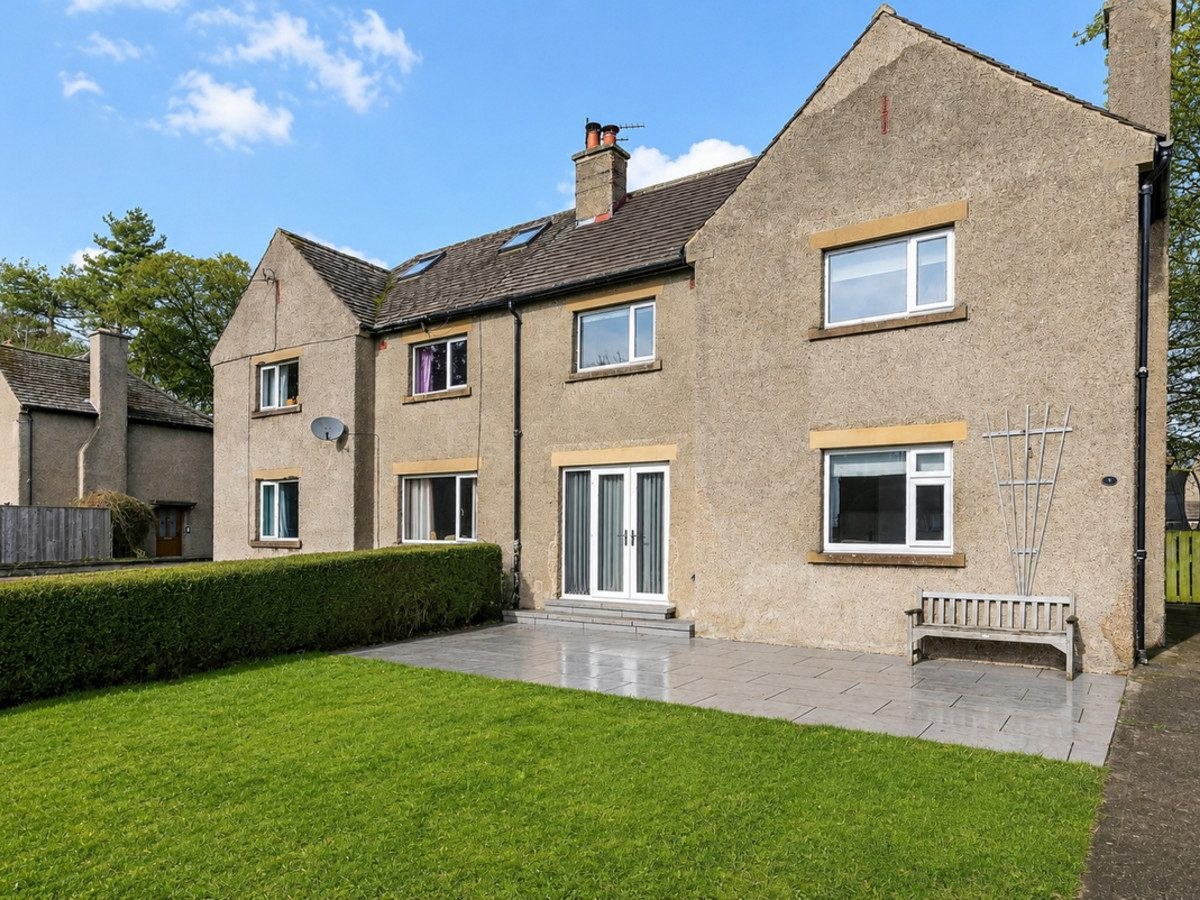 Sycamore Close