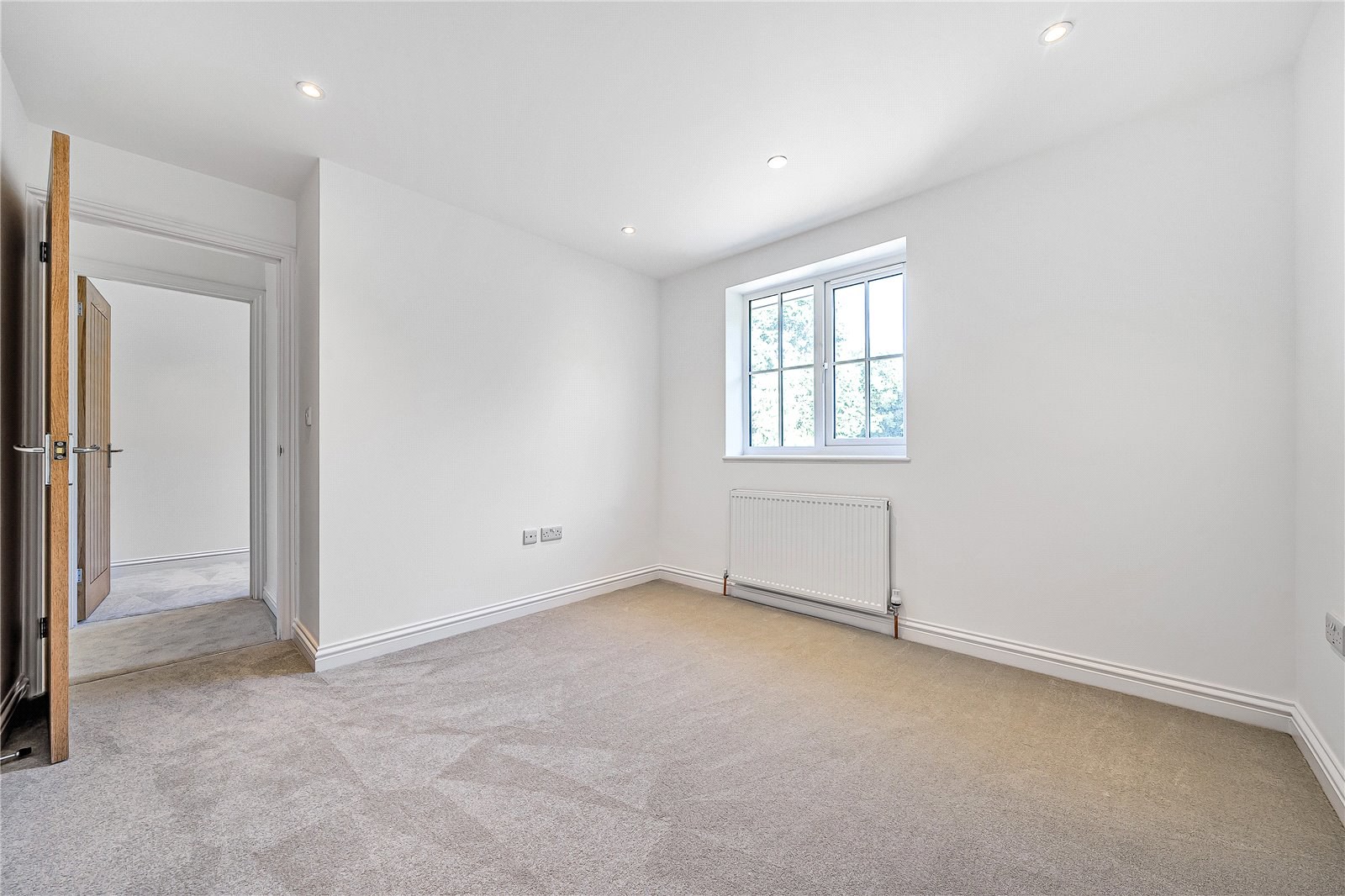 Old Dairy Close, Normandy, Guildford, Surrey, GU3, photo 11