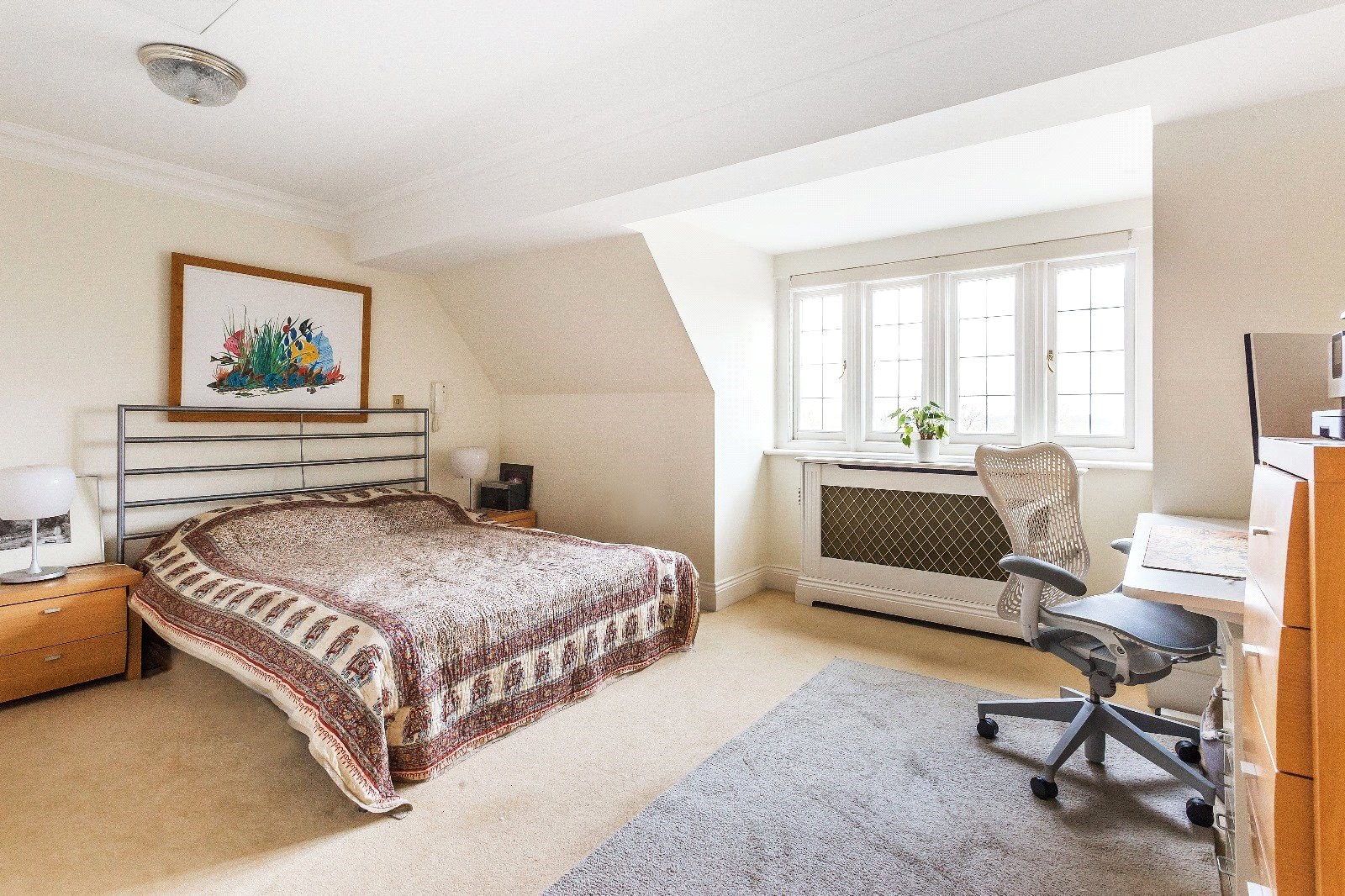 Hatchford Manor, Ockham Lane, Cobham, KT11, photo 15