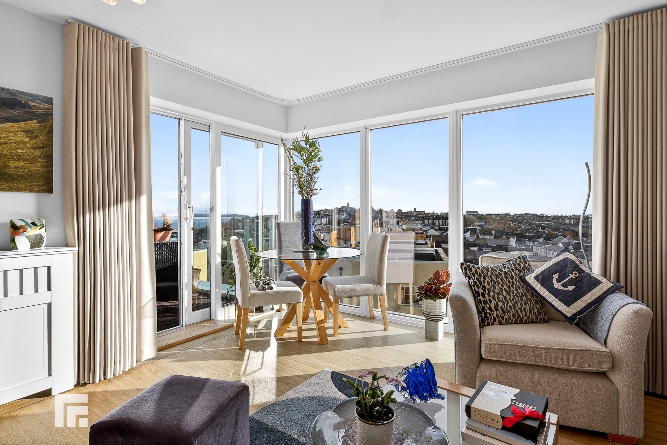 The Horizon, Trem Elai, Penarth, photo 3