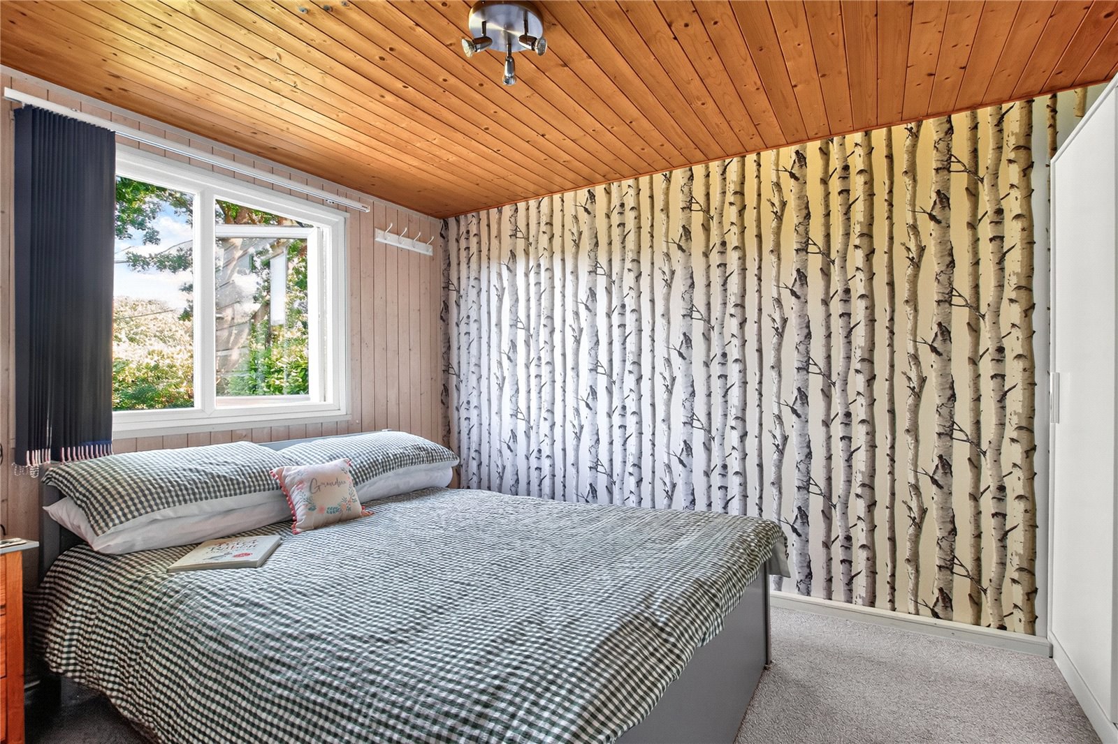 The Larches, Warfield Park, Bracknell, Berkshire, RG42, photo 9