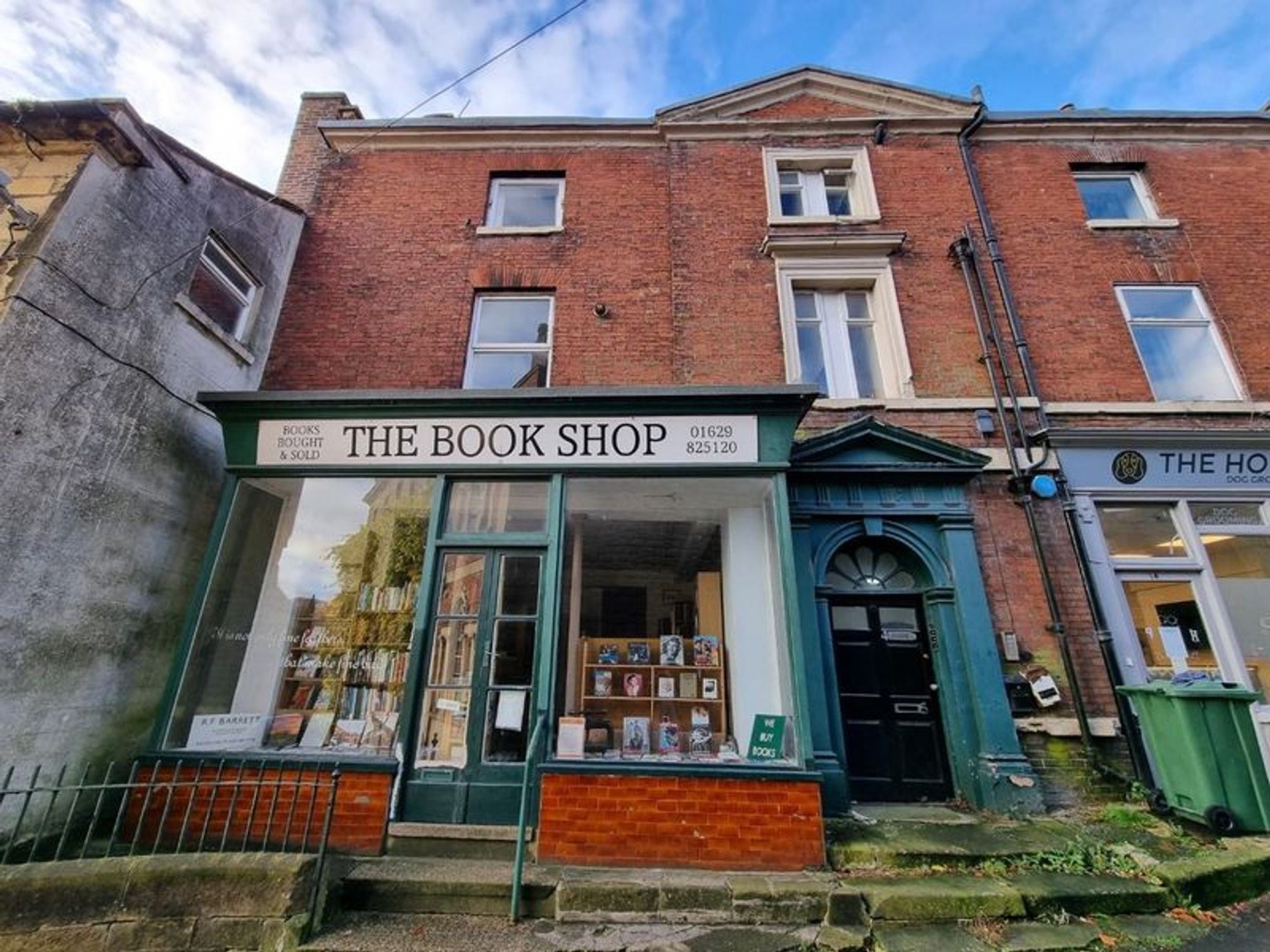 Flat To Let Market Place