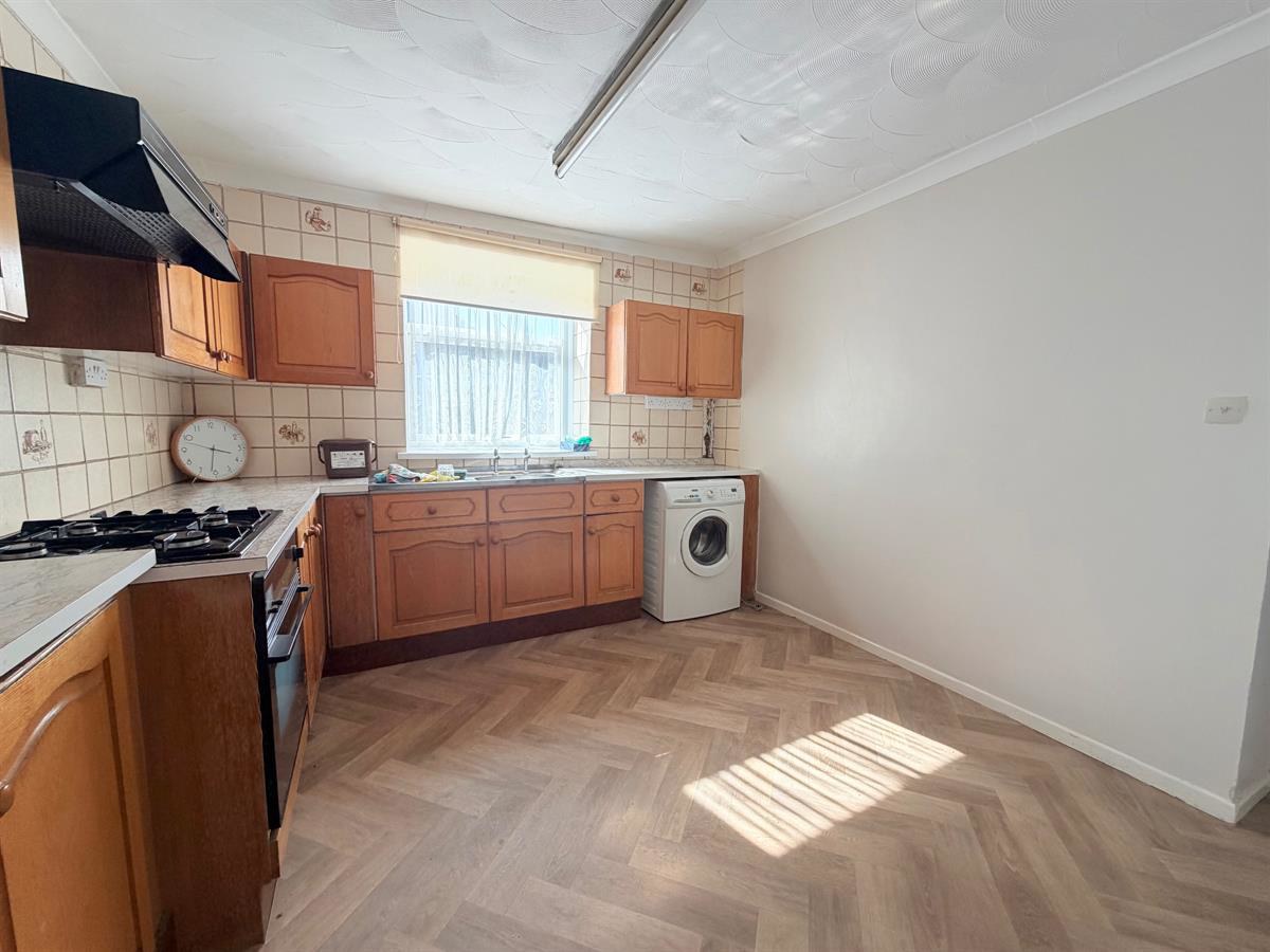 Mountain View, Pant Street, Pantygog, Bridgend, photo 9