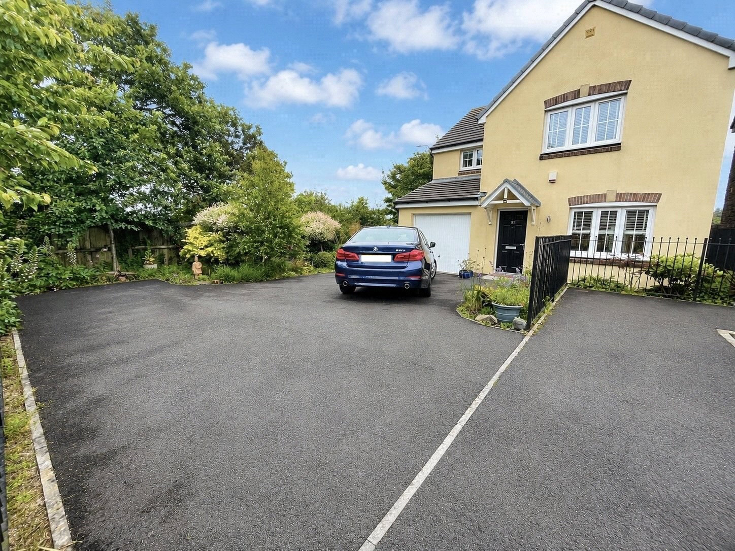 Castleton Grove
