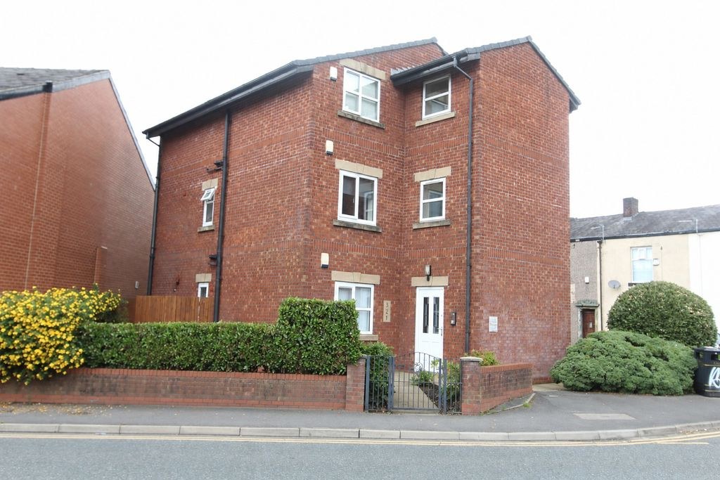Burns Court
