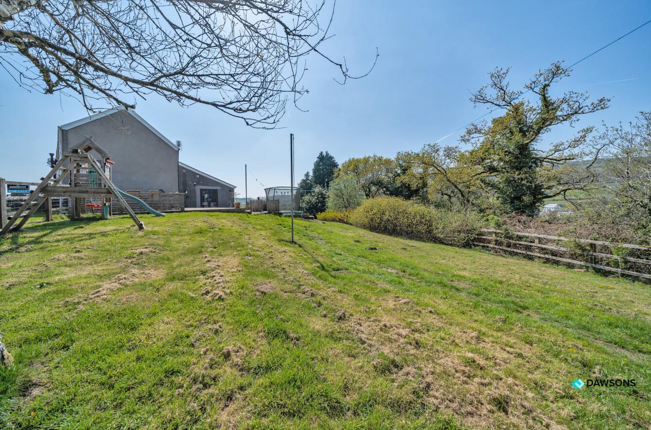 Carmarthen Road, Fforest, Pontarddulais, Swansea, photo 25