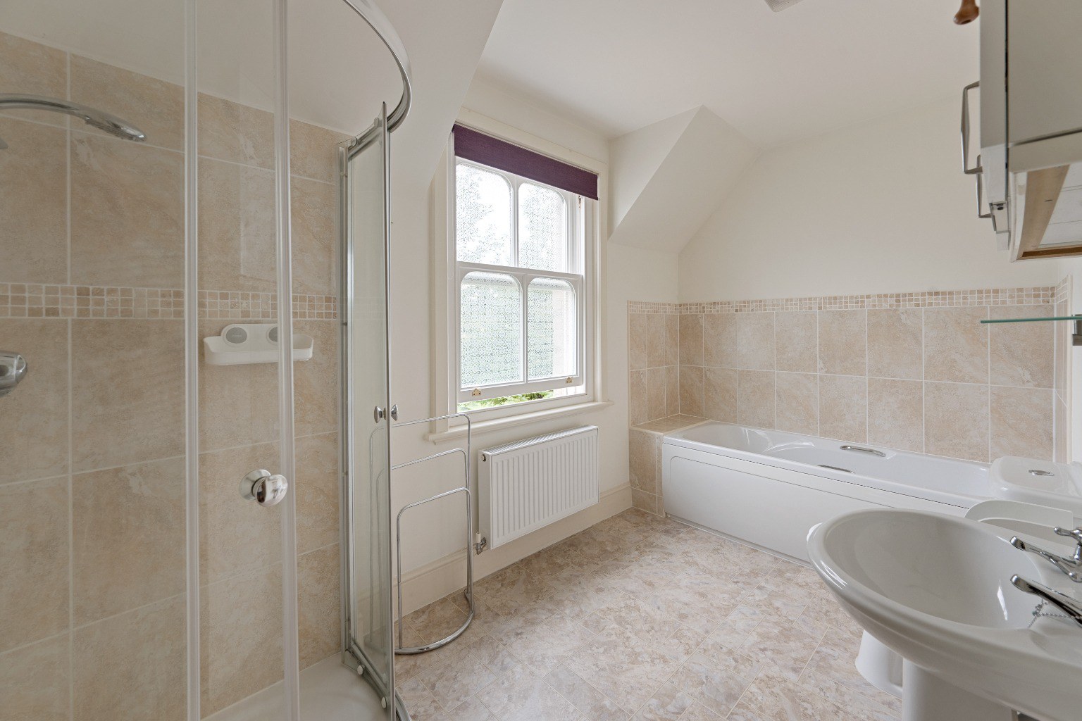 Riseholme Lane, Riseholme, Lincoln, Lincolnshire, LN2 2LE, photo 29