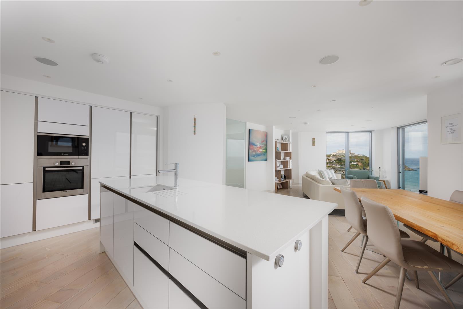 Island Crescent | Newquay, photo 3
