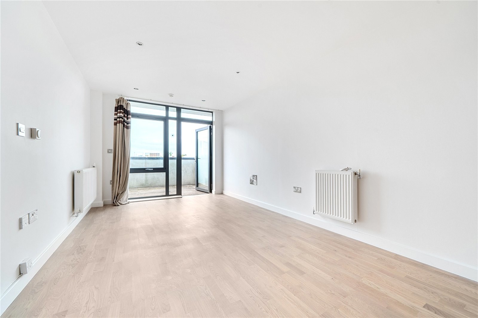 Dunstan Mews, Enfield, EN1, photo 18
