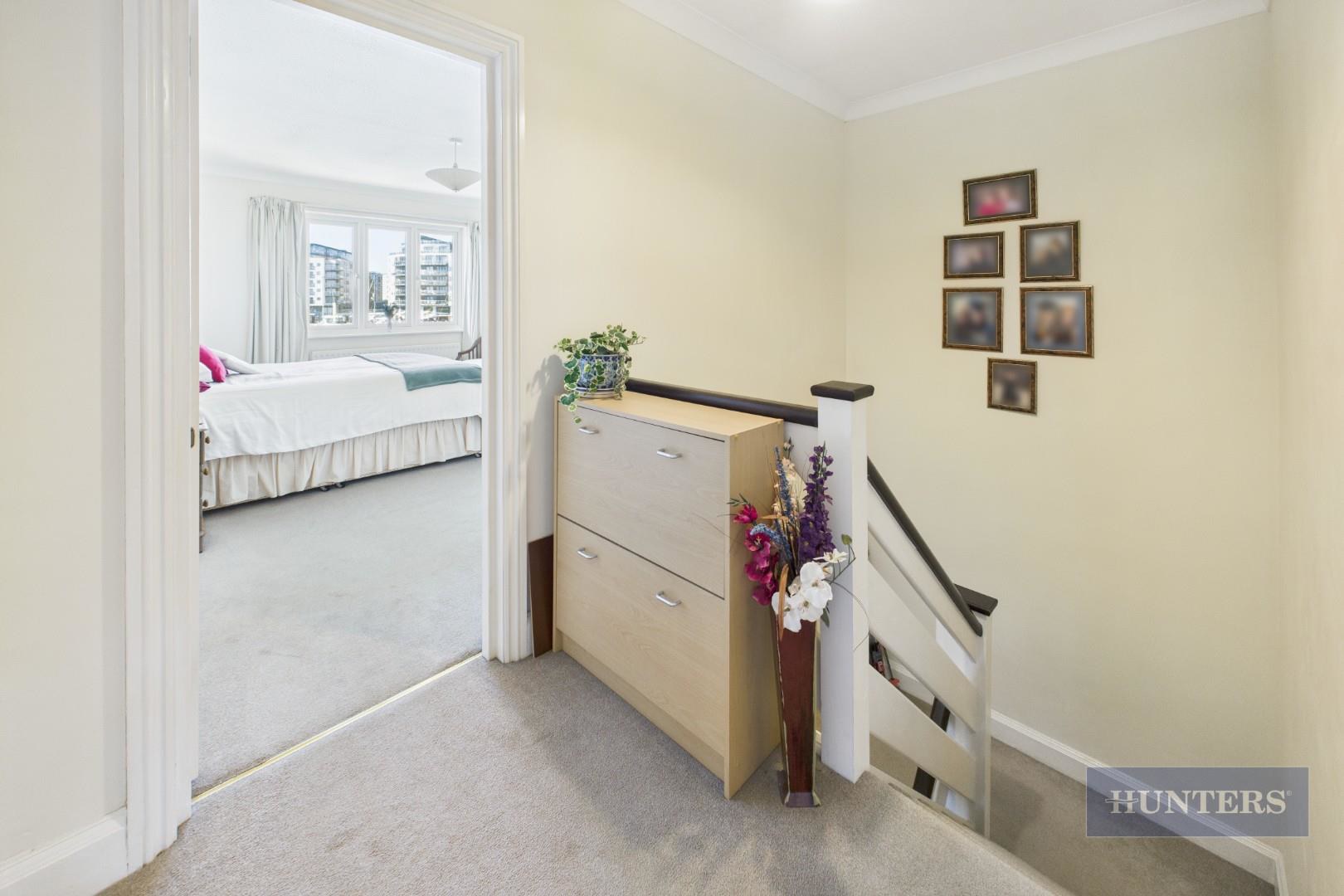 Calshot Court, Ocean Village, SO14, photo 27