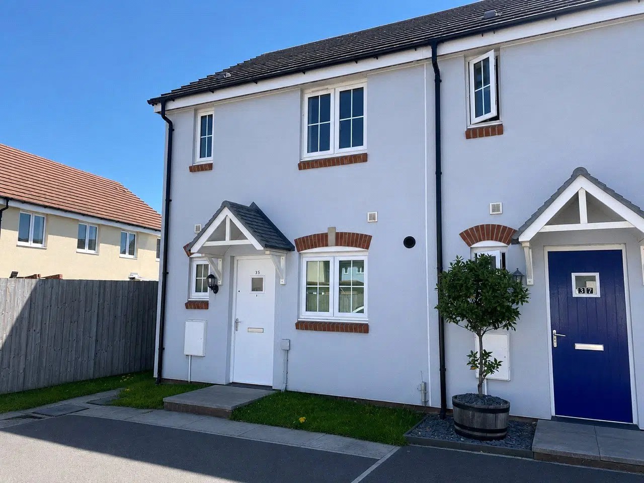 Belfrey Close