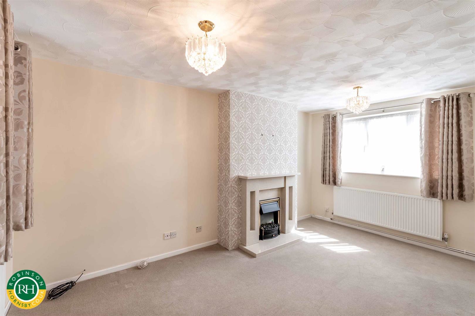 Main Street, Wadworth, Doncaster, photo 6