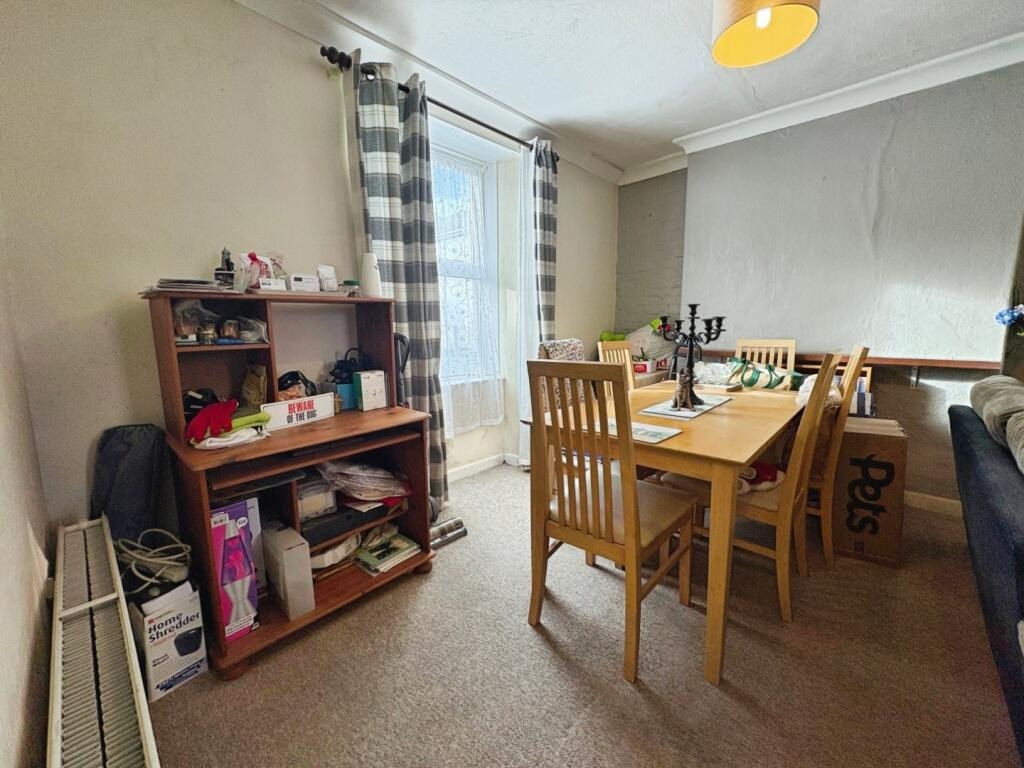 Long Rock, Mid terrace two bedroom home, photo 4