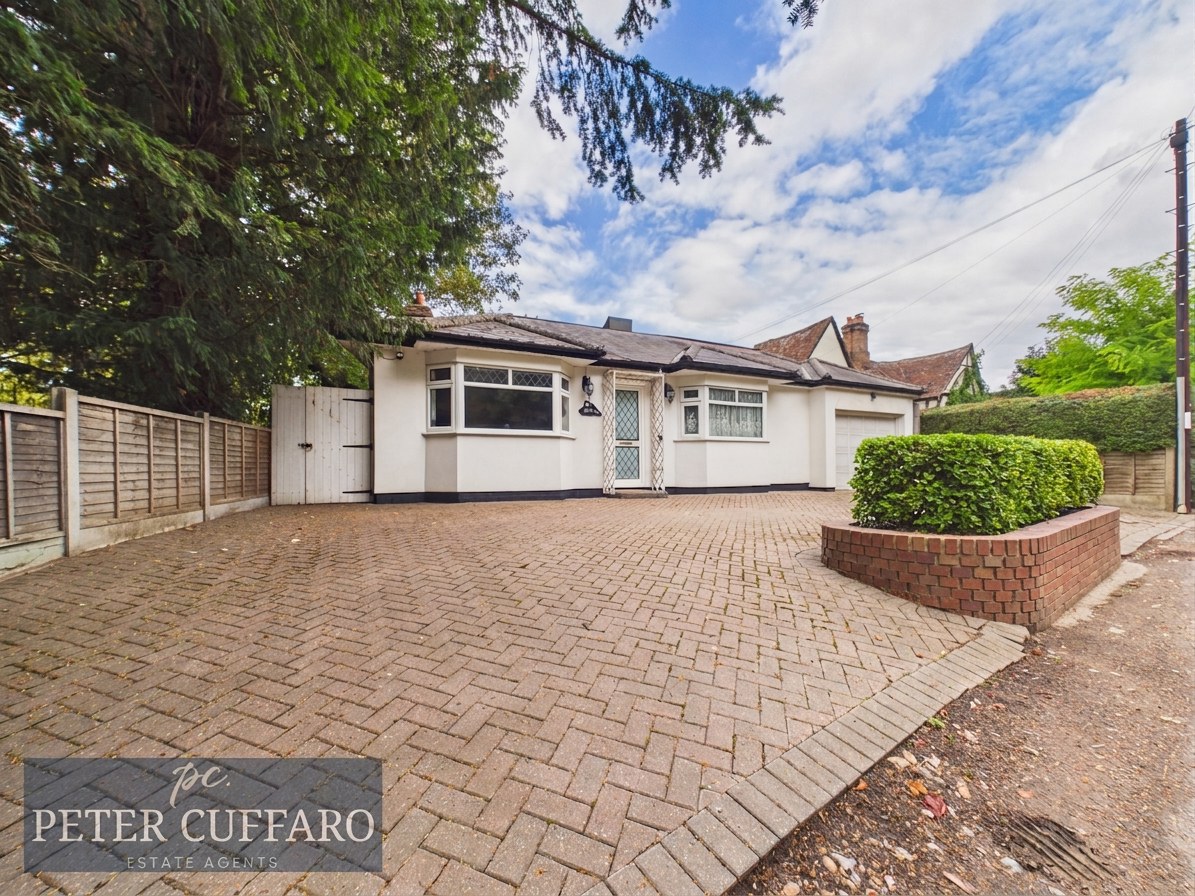Munden Road, Dane End, SG12