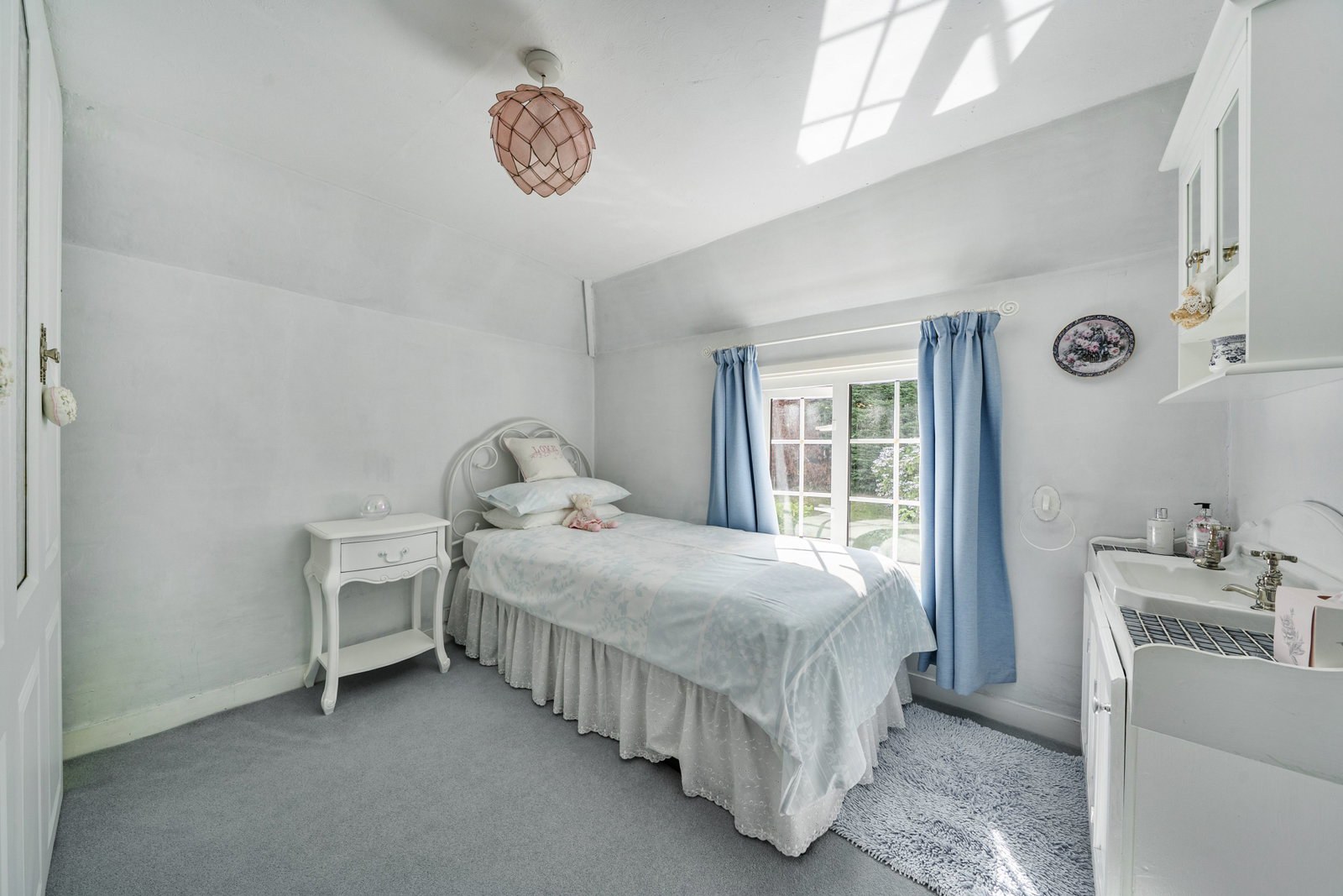Redwings Lane, Pembury, Tunbridge Wells, TN2 4AR, photo 12