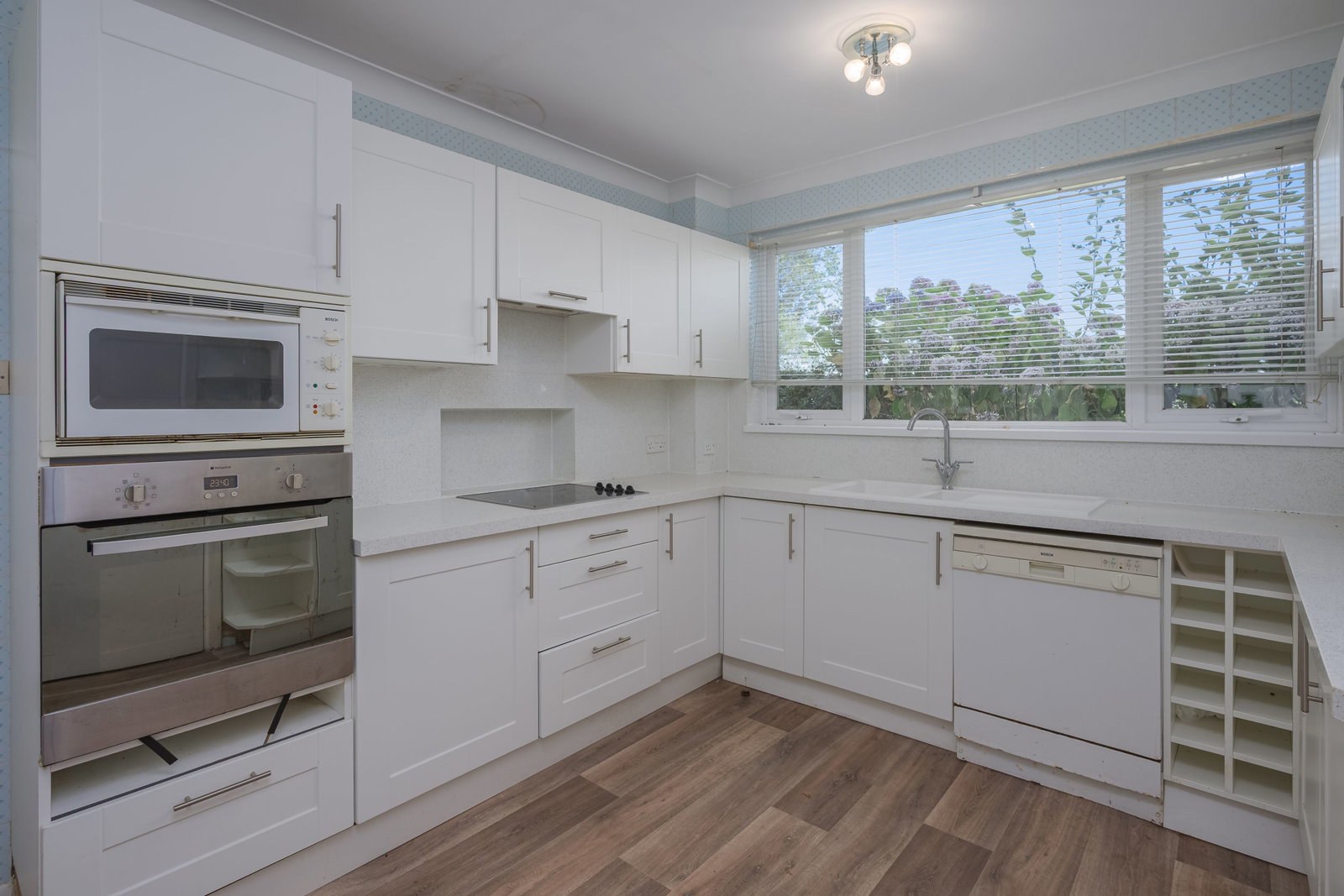 Caradon Close, Derriford, Plymouth, photo 12