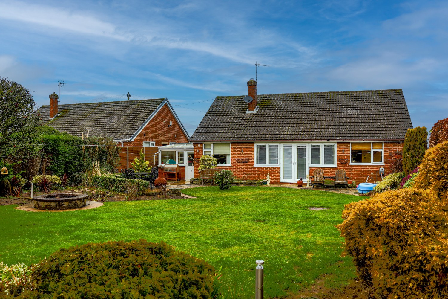 RECTORY DRIVE, WINGERWORTH, CHESTERFIELD, DERBYSHIRE, S42, photo 13