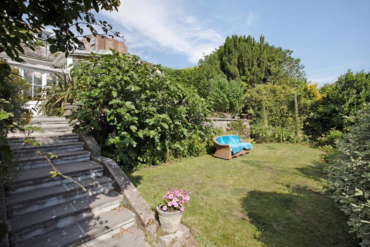 Photo 25