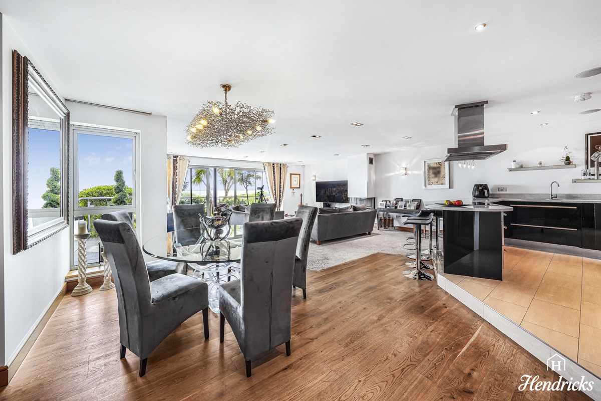 Chalkwell Esplanade, Westcliff-on-sea, SS0 8, photo 15