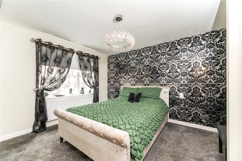 Clark Spring Rise, Morley, Leeds, LS27, photo 14