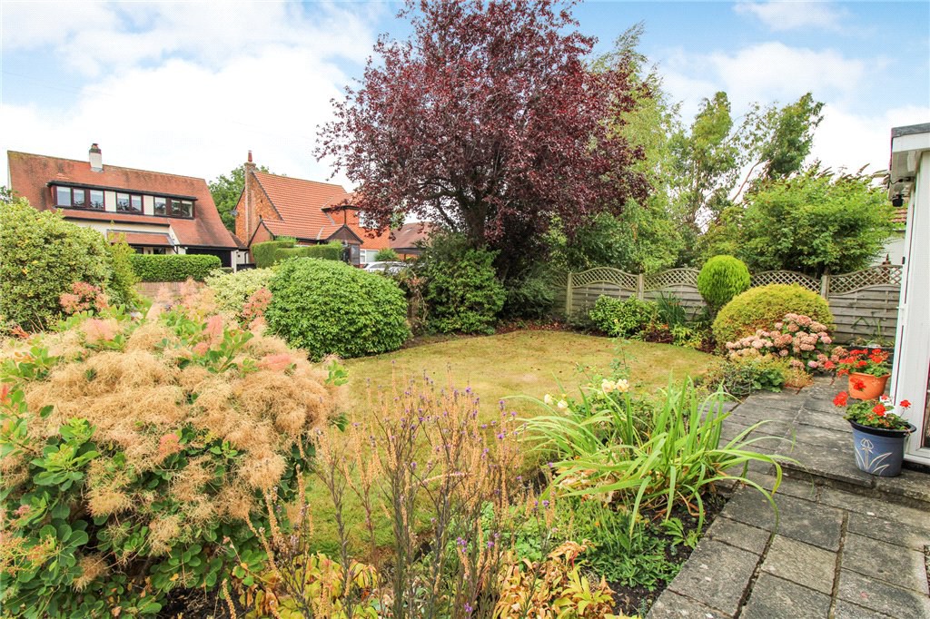 Moor Close, Killinghall, Harrogate, North Yorkshire, HG3, photo 9